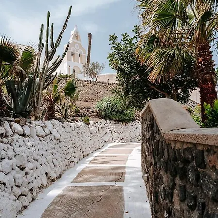 Star Cactus Traditional Cave With Jacuzzi Villa *
