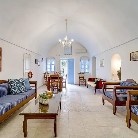 Villa Star Cactus Traditional Cave With Jacuzzi Messaria (Santorini)